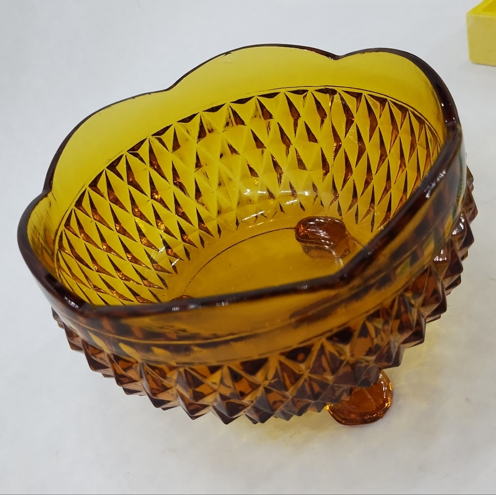 Vintage Amber Candy Dish Indiana Glass Diamond Point 3 Feet Scalloped Top